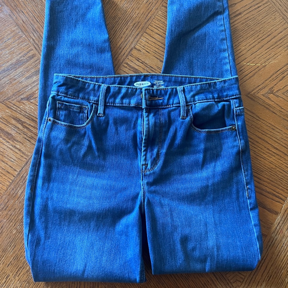 Old Navy Rockstar Super Skinny High Rise Sculpt Jeans